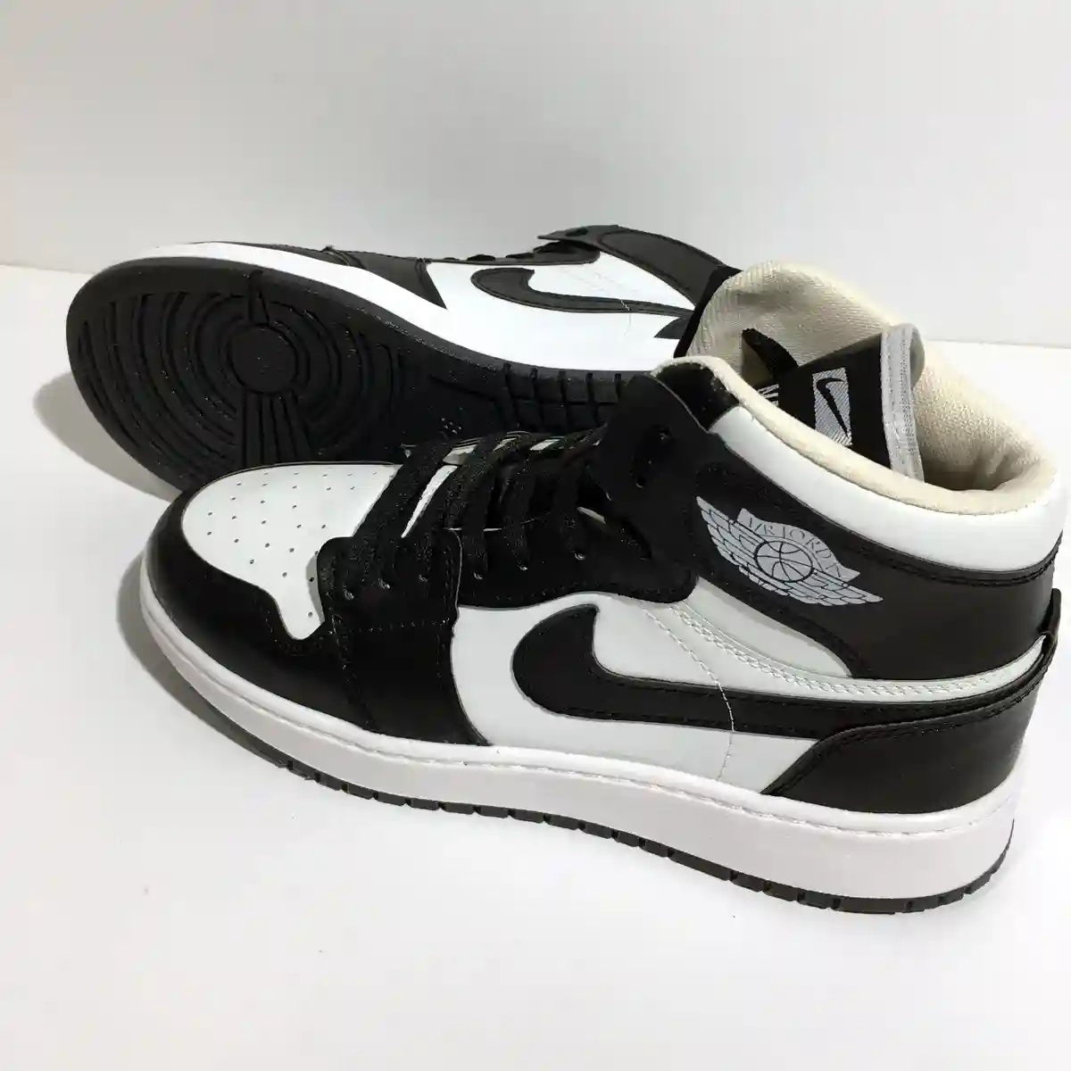 کفش کتونی ساقدار مردانه نایک جردن وان Jordan 1 سفید مشکی کد 220